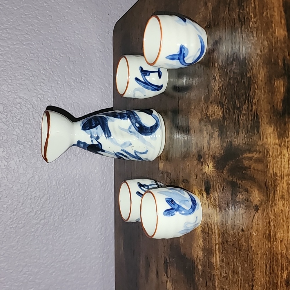 Cost Plus 5 piece Sake Serving Set